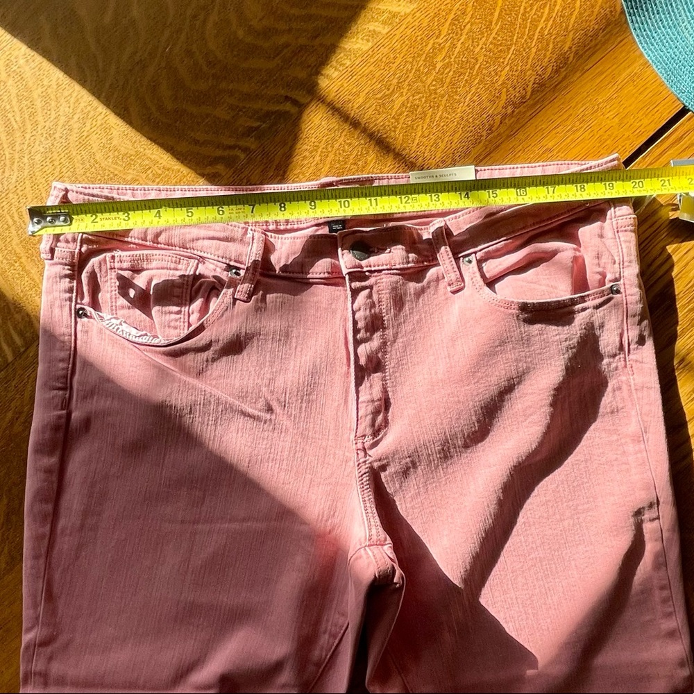 Universal Thread Jeans - Picture 7 of 12